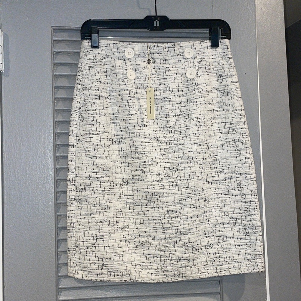 Max studio - business skirt - gray and white - size small NWT